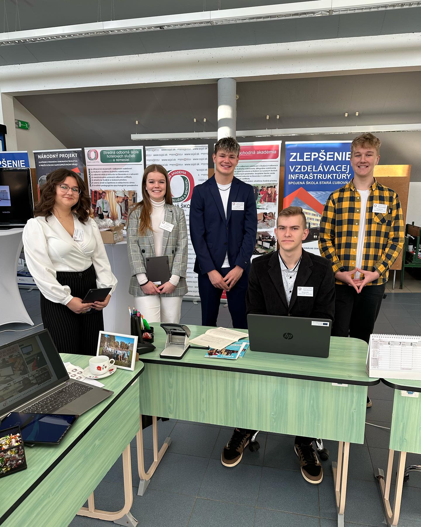 400781932_18206411746272648_2025624512995258479_n